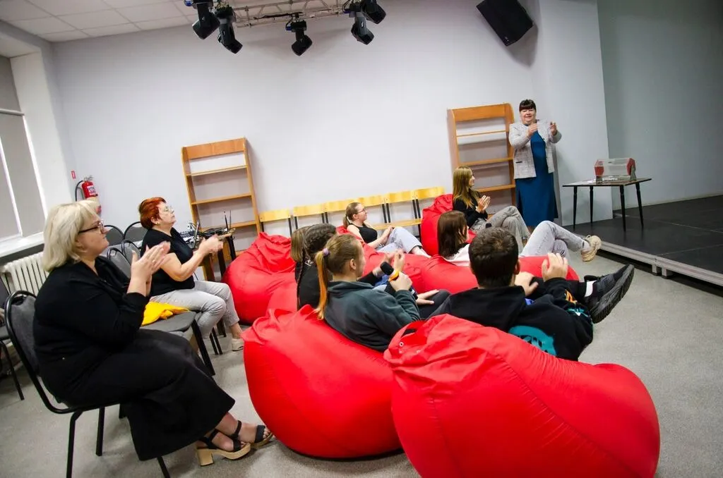 2eIgtgvA6BeBYyVDcBIt82cNpjVMpyz0c_uH55OfFPLvgWPQ9C00r50bPOSBlq9ffWDd5tHxGbldlF5S5qLyM2LA