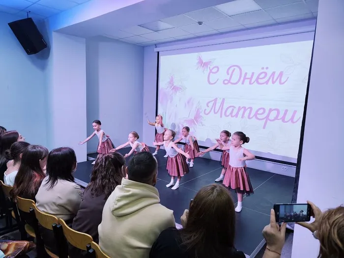 Участники праздничного концерта